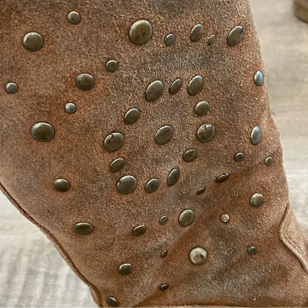 3/$25 Studded‎ Girl Ugg Boots size 1